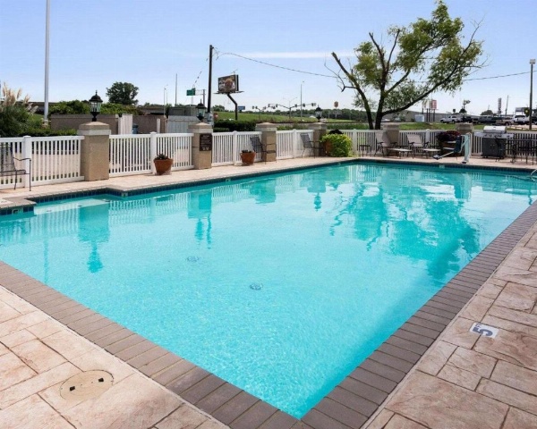 Comfort Inn image 26