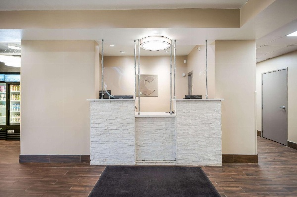 Comfort Inn Main image